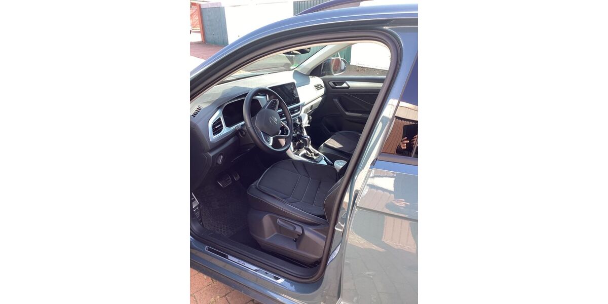 VW T-Roc 9.000 km 26.333 &euro; Wolfsburg 38444