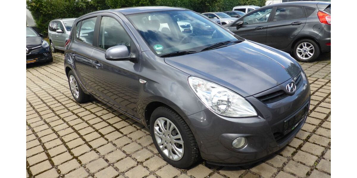 Hyundai i20 116.300 km 3.990 &euro; Wolfenbüttel 38304