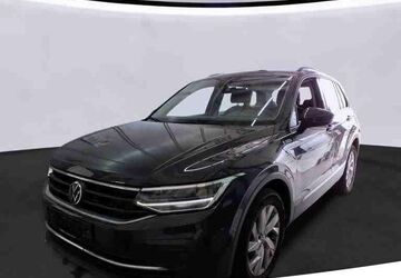 VW Tiguan 99.094 km 26.999 &euro; Braunschweig 38118