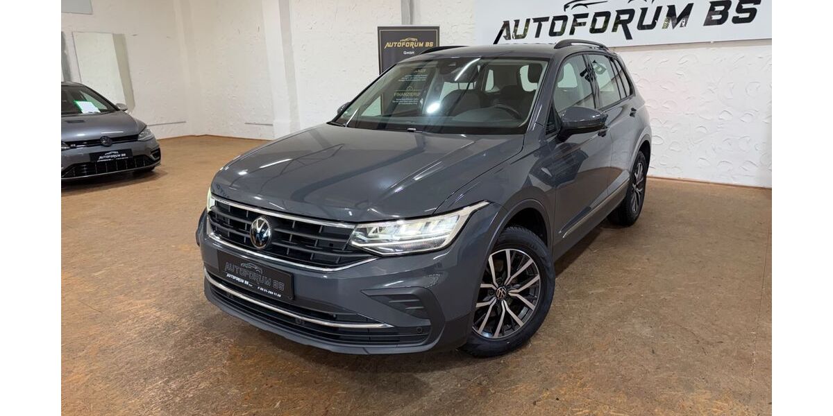 VW Tiguan 64.400 km 27.490 &euro; Braunschweig Wenden 38110