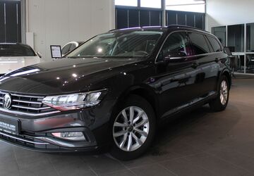 VW Passat 181.692 km 15.699 &euro; Braunschweig 38126
