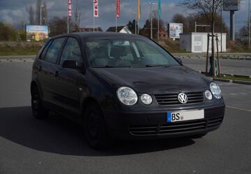 VW Polo 296.378 km 900 &euro; Braunschweig 38106