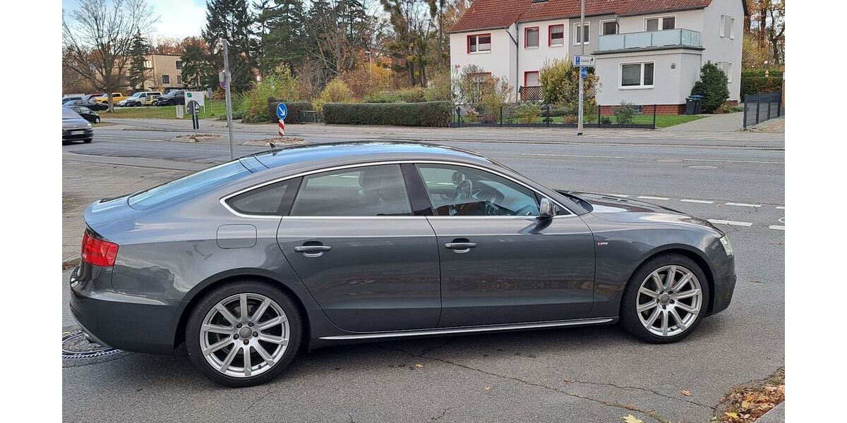 Audi A5 196.200 km 12.500 &euro; Wolfsburg 38440
