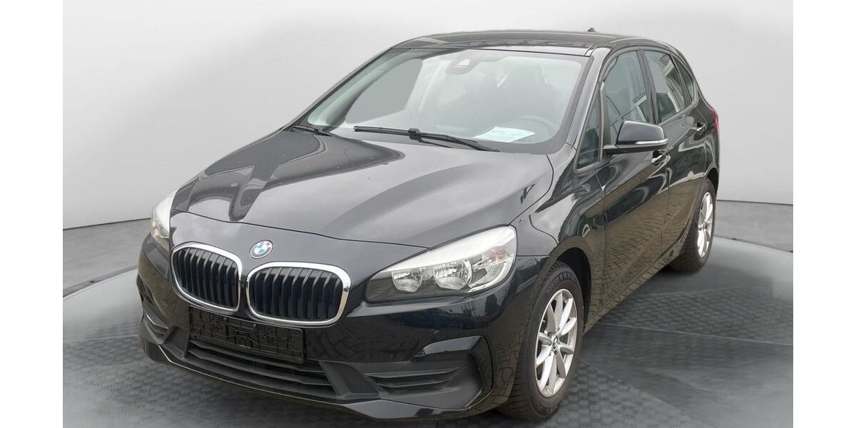 BMW 216 146.000 km 11.999 &euro; Salzgitter 38229