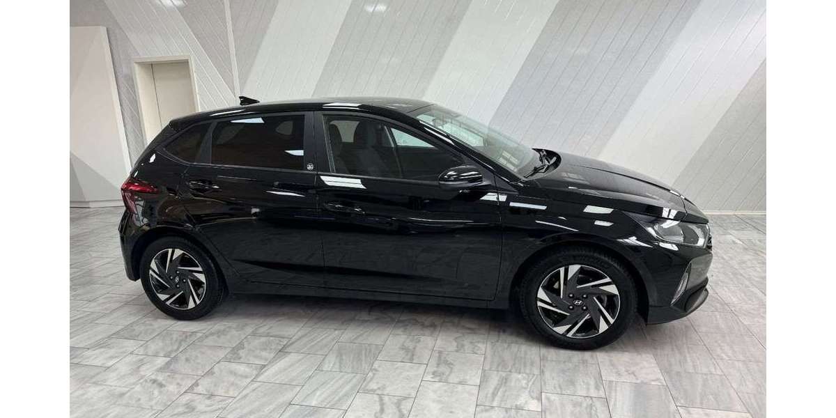 Hyundai i20 30.589 km 14.990 &euro; Liebenburg 38704
