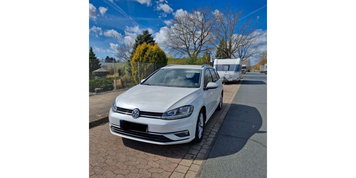 VW Golf 127.000 km 13.500 &euro; Braunschweig 38112