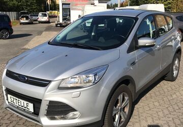 Ford Kuga 171.266 km 7.999 &euro; Braunschweig 38110