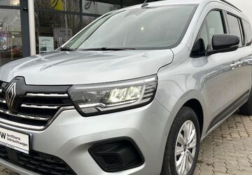 Renault Grand Kangoo 11.015 km 33.333 &euro; Braunschweig 38124