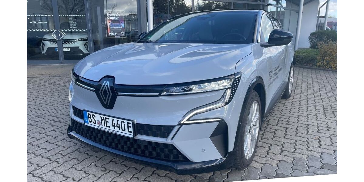 Renault Megane 13.710 km 30.890 &euro; Braunschweig 38124