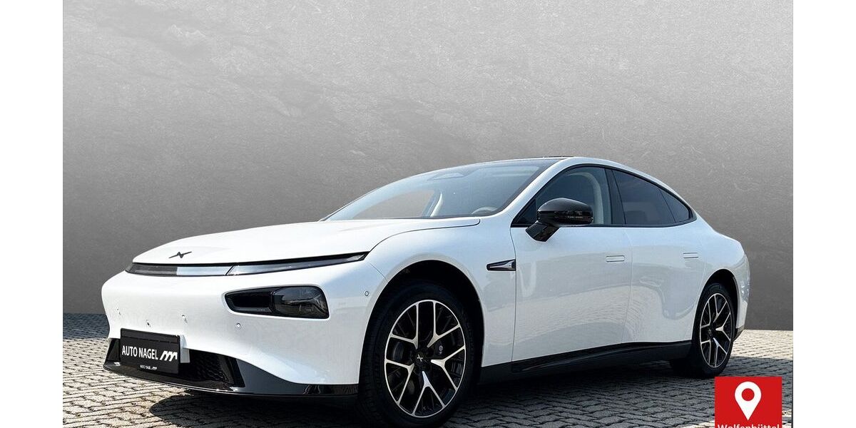 XPeng P7 2.084 km 39.490 &euro; Wolfenbüttel 38304