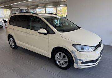 VW Touran 313.000 km 7.990 &euro; Braunschweig 38116
