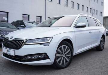 Skoda Superb 89.000 km 23.990 &euro; Braunschweig 38106