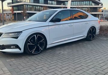 Skoda Superb 168.500 km 18.500 &euro; Peine 31224