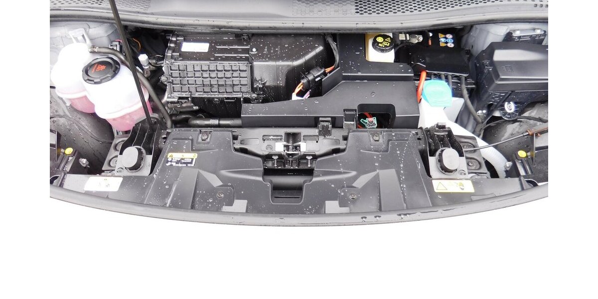 Cupra Born Elektrik 1-Gang Automatik Navi Klima Alu 20.000 km 23.690 &euro; Vordorf 38533