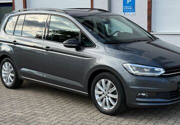VW Touran 147.900 km 24.900 &euro; Salzgitter 38229