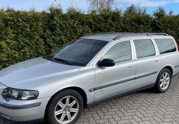 Volvo V70 214.000 km 3.450 &euro; Peine 31224
