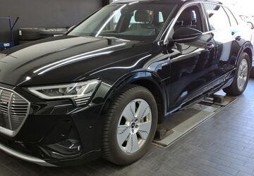 Audi e-tron 136.790 km 22.990 &euro; Braunschweig 38122