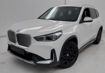 BMW iX1 24.500 km 36.800 &euro; Salzgitter 38228