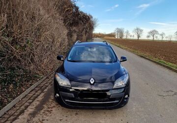 Renault Megane 229.210 km 2.899 &euro; Wolfenbüttel 38302