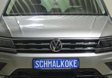 VW Tiguan 74.500 km 19.950 &euro; Braunschweig 38112