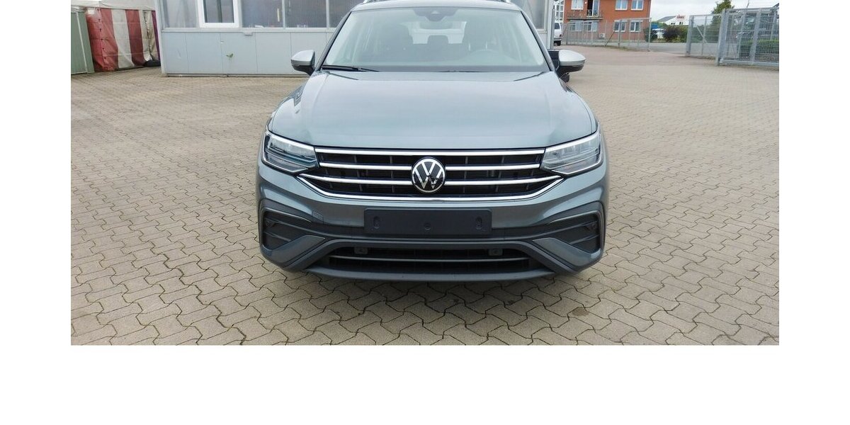 VW Tiguan Allspace 1.5 TSI Life 7 Sitze Navi DSG 30.500 km 28.990 &euro; Vordorf 38533
