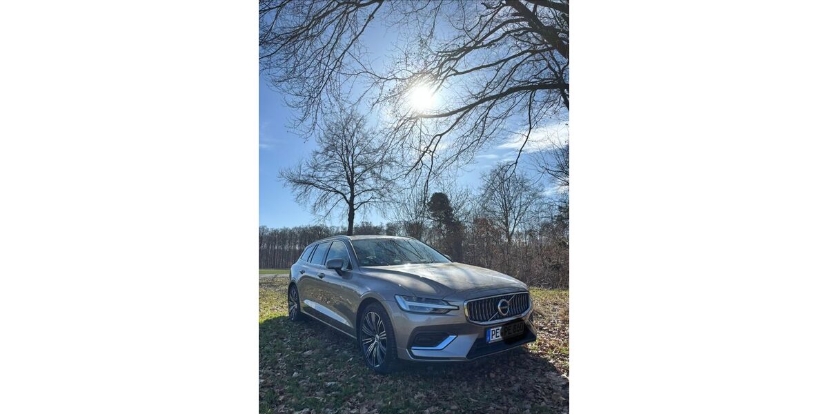 Volvo V60 112.390 km 25.200 &euro; Peine 31224