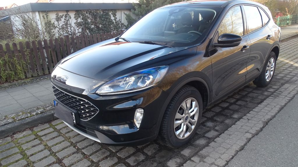 Ford Kuga 27.500 km 19.500 &euro; Braunschweig 38104