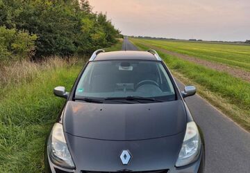 Renault Clio 147.000 km 3.950 &euro; Peine 31228