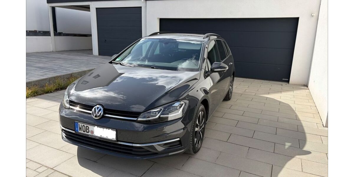 VW Golf 92.300 km 17.500 &euro; Wolfsburg 38448