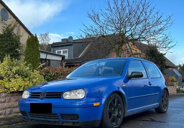 VW Golf 246.500 km 3.000 &euro; Leiferde 38542