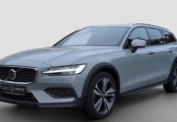 Volvo V60 Cross Country 63.901 km 39.990 &euro; Braunschweig 38114