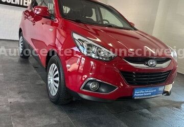 Hyundai ix35 82.000 km 8.450 &euro; Braunschweig 38112