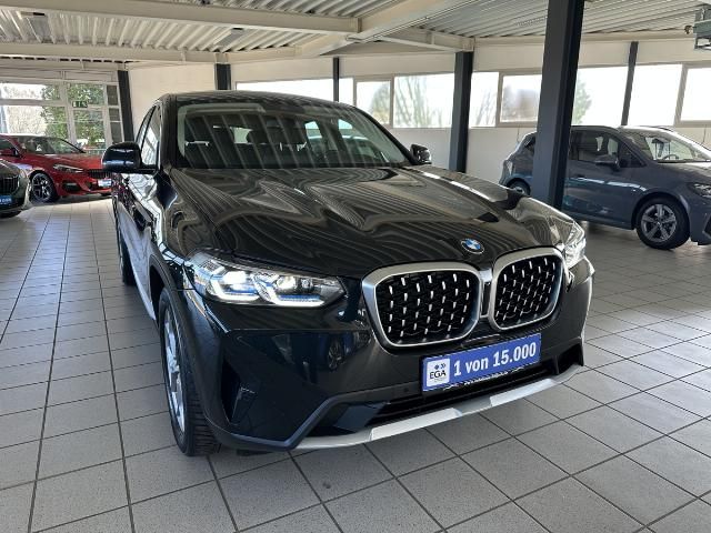 BMW X4 42.666 km 43.830 &euro; Salzgitter 38228