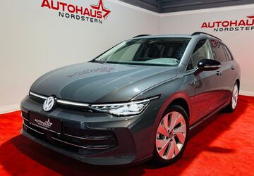 VW Golf 2.500 km 29.890 &euro; Braunschweig 38114