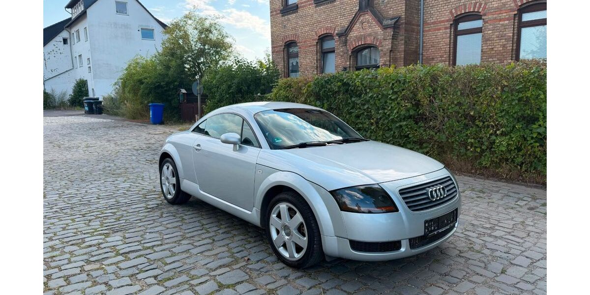 Audi TT 93.000 km 5.700 &euro; Braunschweig 38124