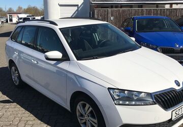 Skoda Fabia 97.250 km 9.999 &euro; Braunschweig 38110