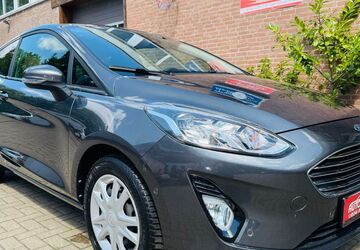 Ford Fiesta 25.300 km 9.990 &euro; Salzgitter 38259