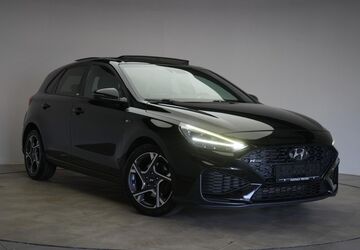 Hyundai i30 81.000 km 15.490 &euro; Braunschweig 38110