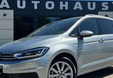 VW Touran 9.600 km 33.900 &euro; Salzgitter 38259