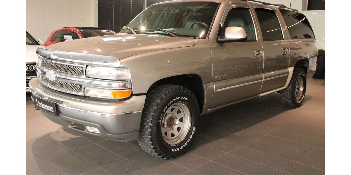 Chevrolet Suburban 256.000 km 6.490 &euro; Braunschweig 38126