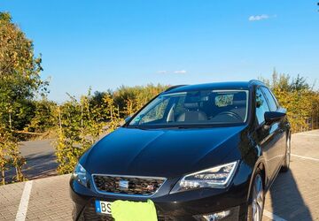 Seat Leon 125.500 km 10.450 &euro; Braunschweig 38114