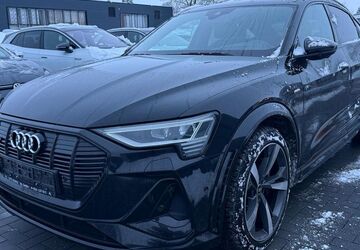 Audi e-tron 97.587 km 32.990 &euro; Braunschweig 38122