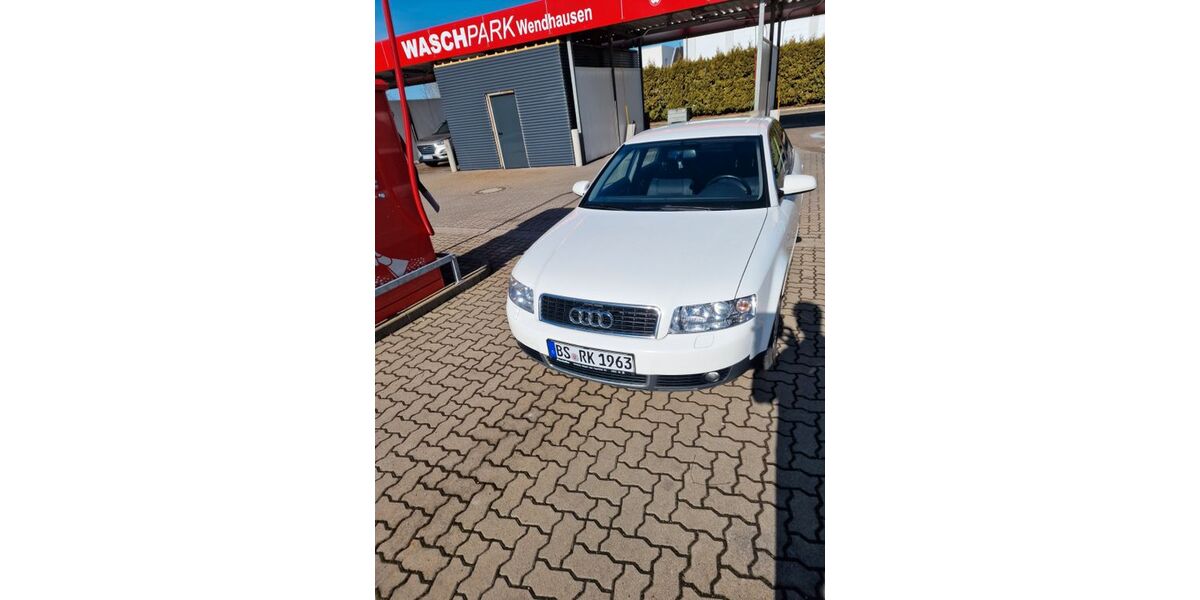 Audi A4 300.000 km 3.750 &euro; Braunschweig 38108