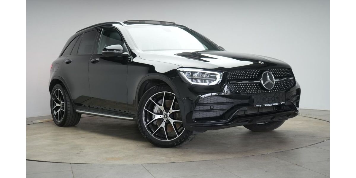 Mercedes-Benz GLC 300 90.000 km 38.490 &euro; Braunschweig 38110