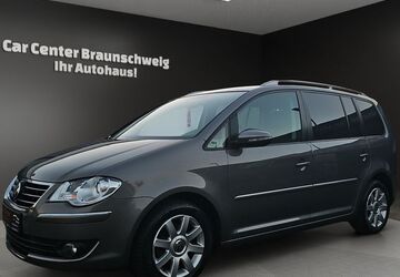 VW Touran 215.400 km 6.999 &euro; Braunschweig 38120