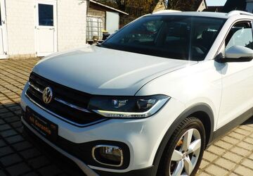 VW T-Cross 50.450 km 15.890 &euro; Wolfenbüttel 38304