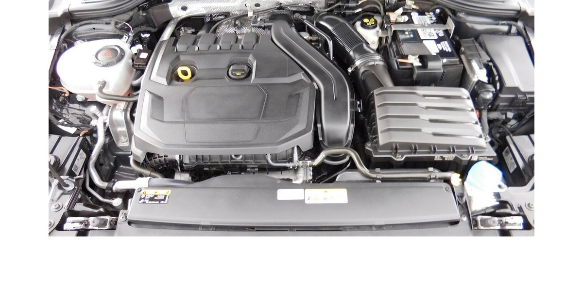 VW Golf Variant VIII 1.5 TSI Life Navi Klima Alu 29.300 km 20.690 &euro; Vordorf 38533