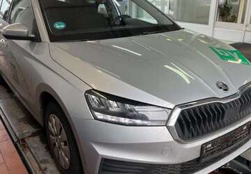 Skoda Fabia 88.305 km 12.950 &euro; Schöppenstedt 38170