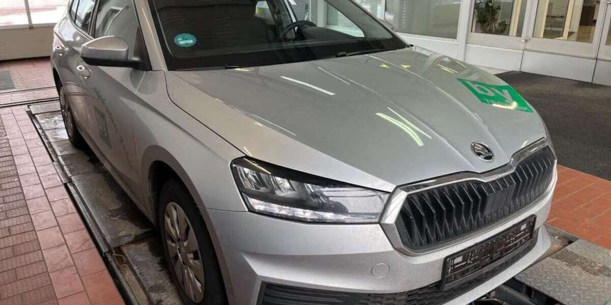 Skoda Fabia 88.305 km 12.950 &euro; Schöppenstedt 38170