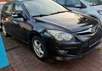Hyundai i30 235.000 km 2.550 &euro; Wolfenbüttel (Halchter) 38304
